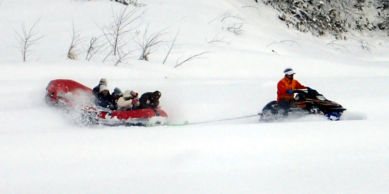 出張スノーラフト